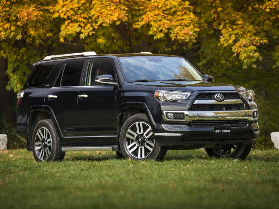  Toyota 4Runner Limited 2013 года  (фото 1 из 30)